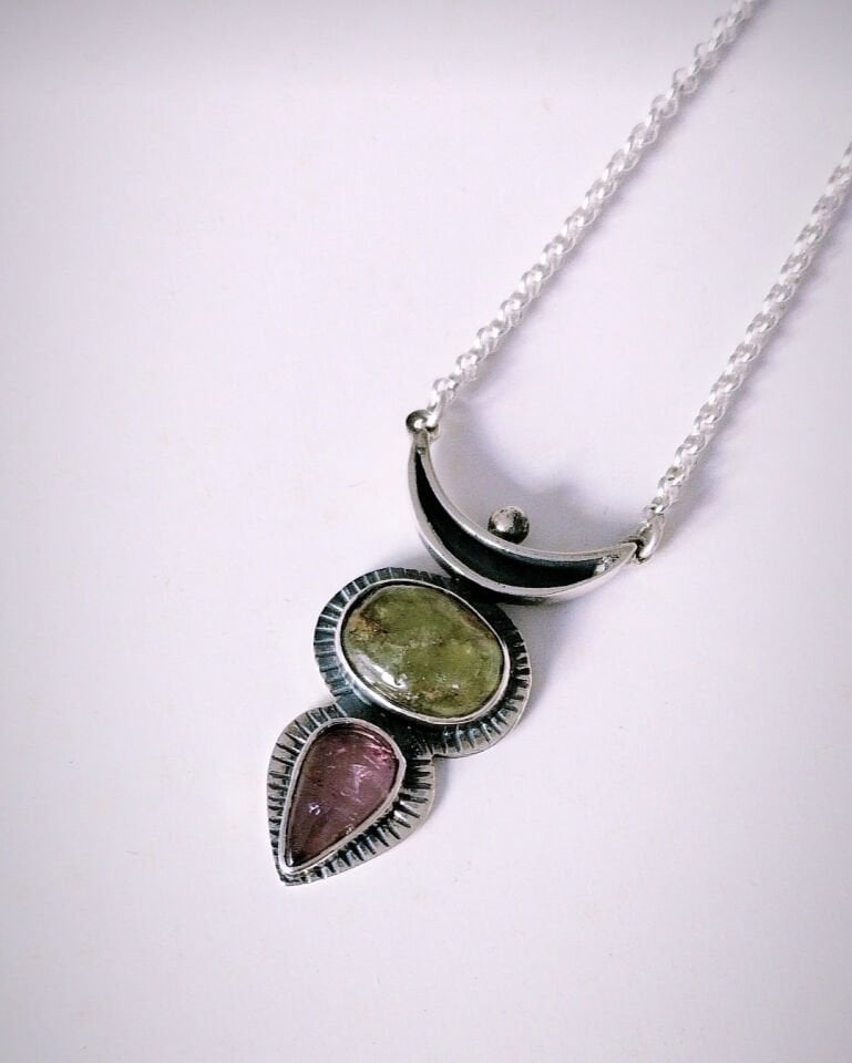Turmaline ve Vasonite Taşlı Gümüş Kybele Kolye