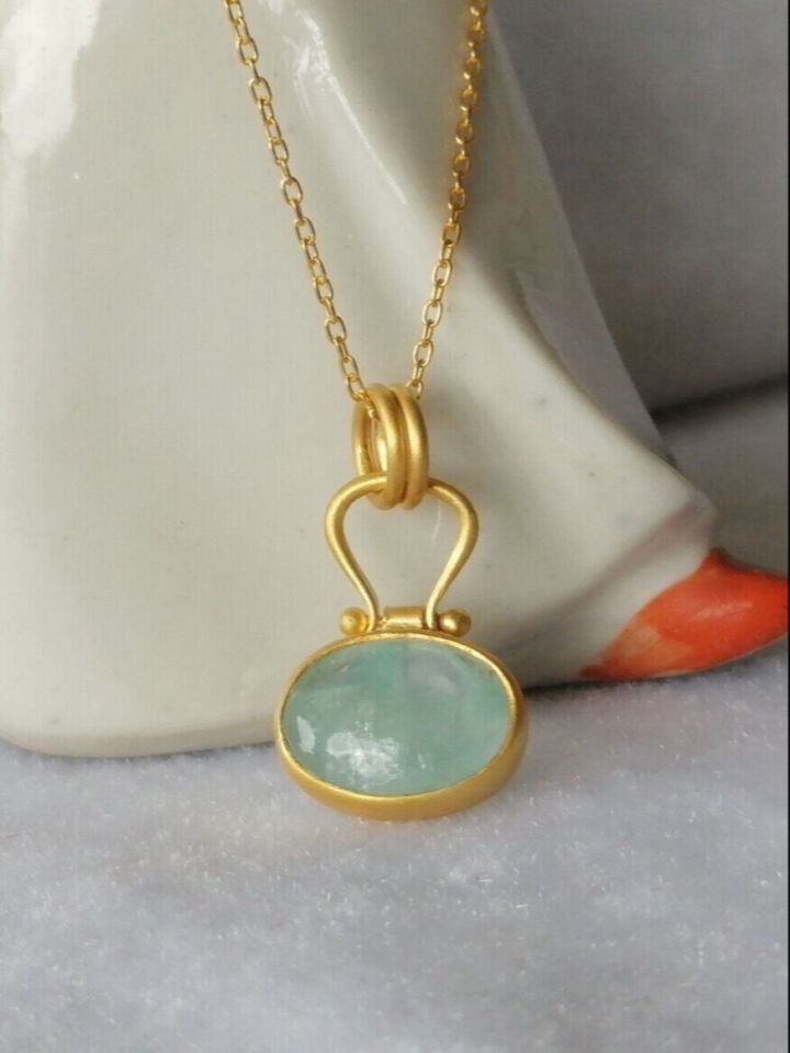Oval Akuamarin Gümüş Kolye