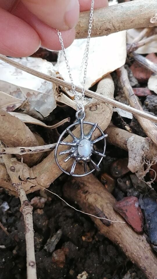 Aytaşlı Gümüş Ferris Kolye