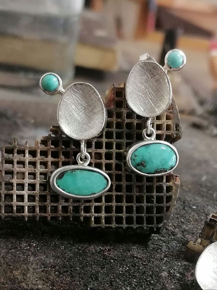 Turkuaz Taşlı Çanak Küpe