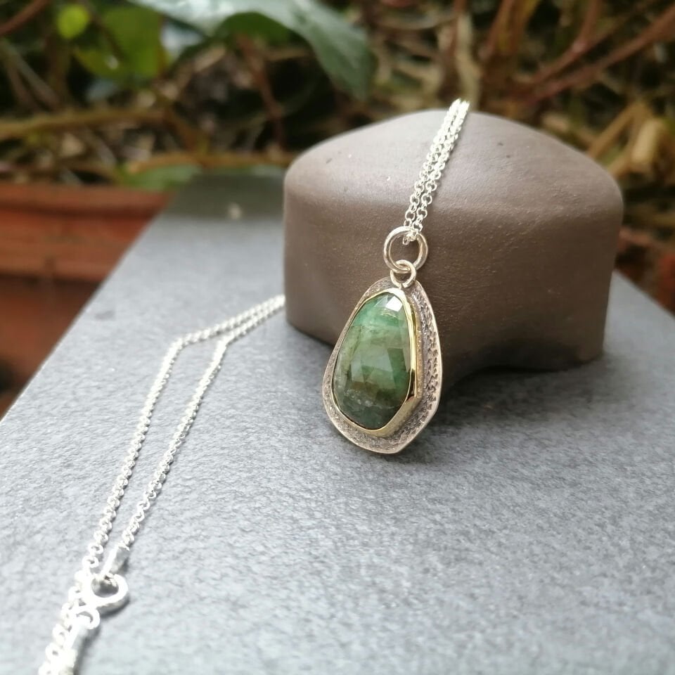 Fasetli Kök Zümrüt Gümüş Kolye Altın Sıvama