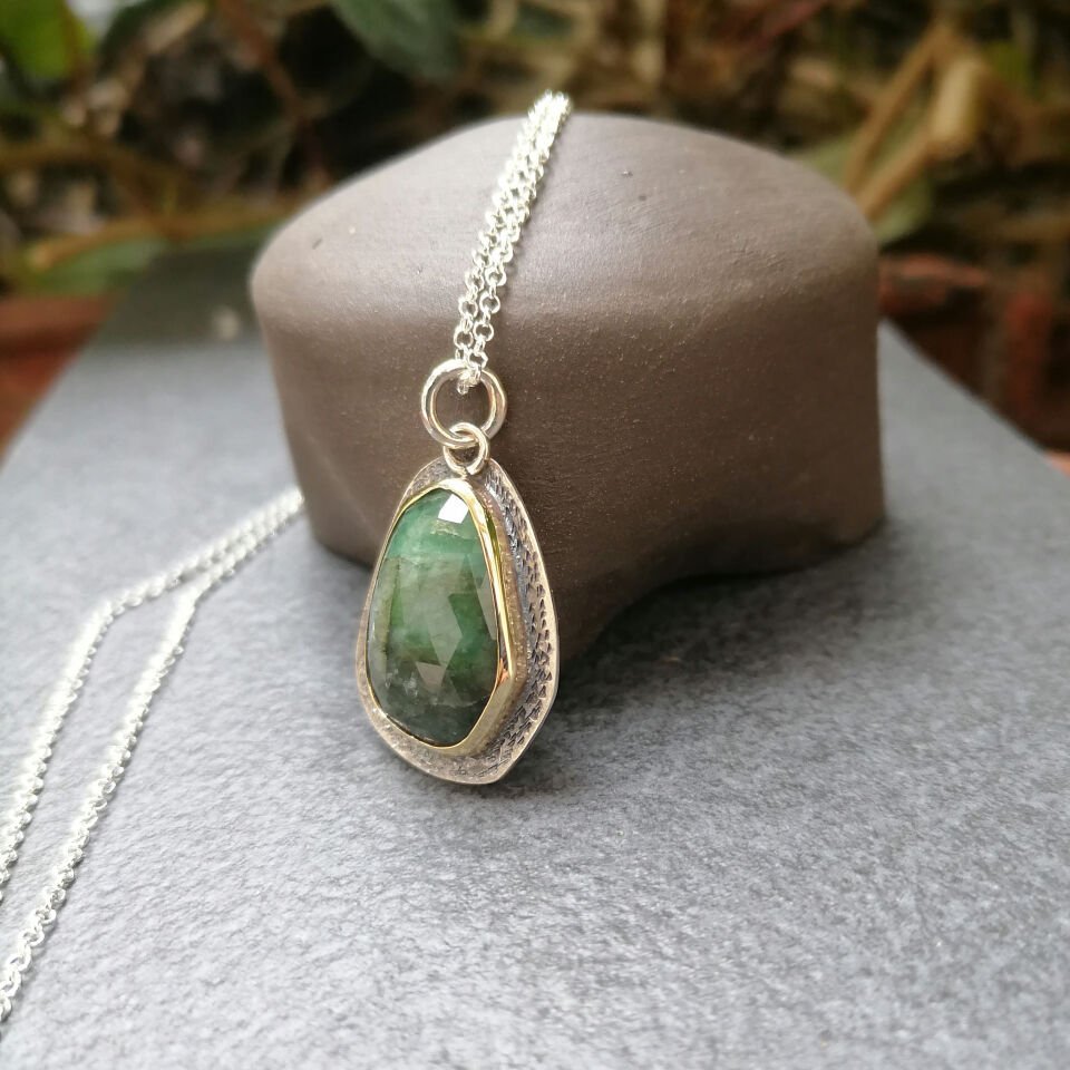 Fasetli Kök Zümrüt Gümüş Kolye Altın Sıvama