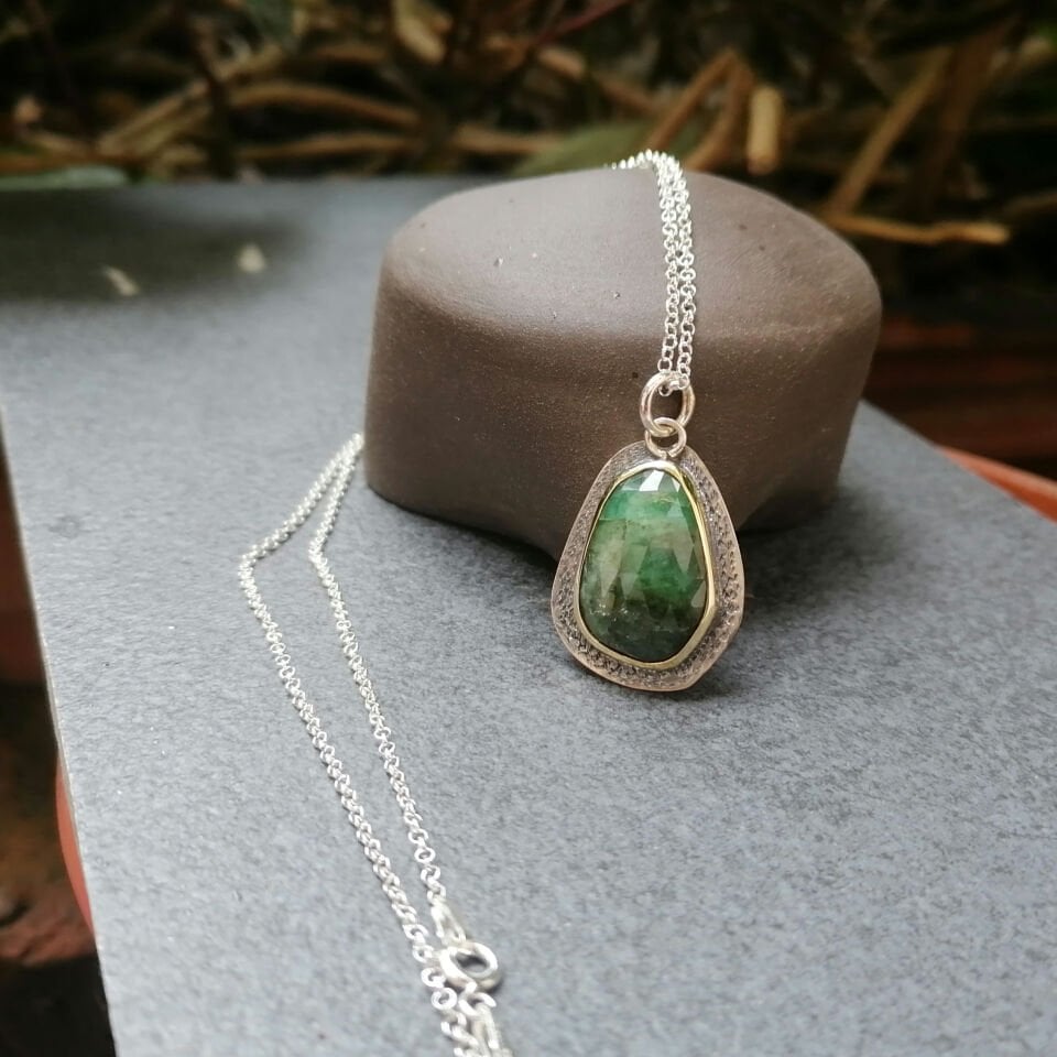 Fasetli Kök Zümrüt Gümüş Kolye Altın Sıvama