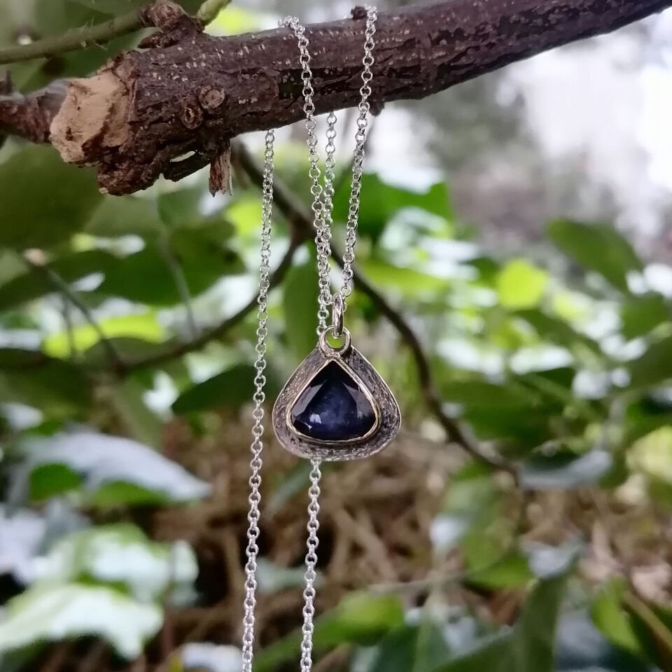 Tanzanite Taşlı Altın Sıvama Gümüş Kolye I