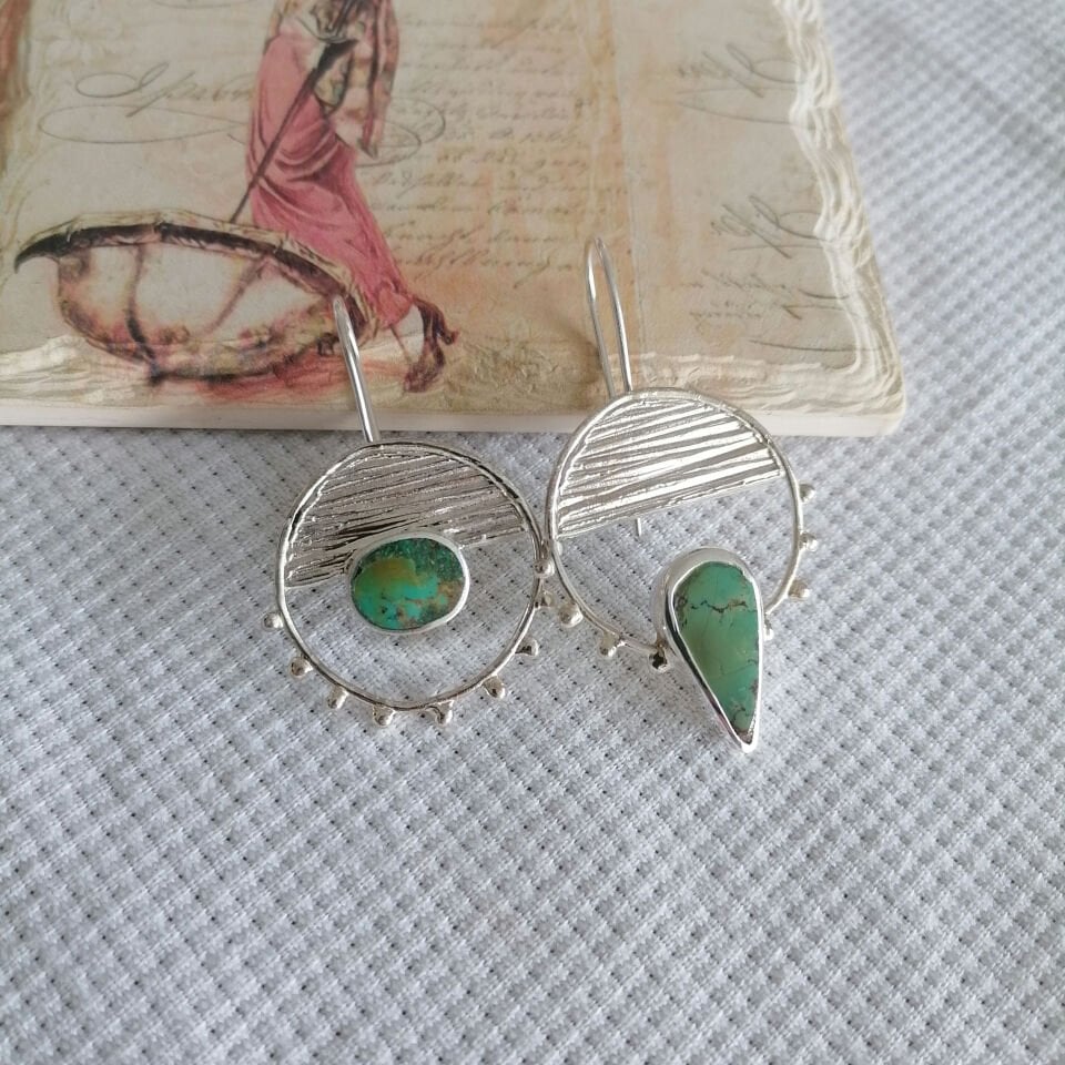 Yeşil Turkuaz Taşlı Slice Gümüş Küpe