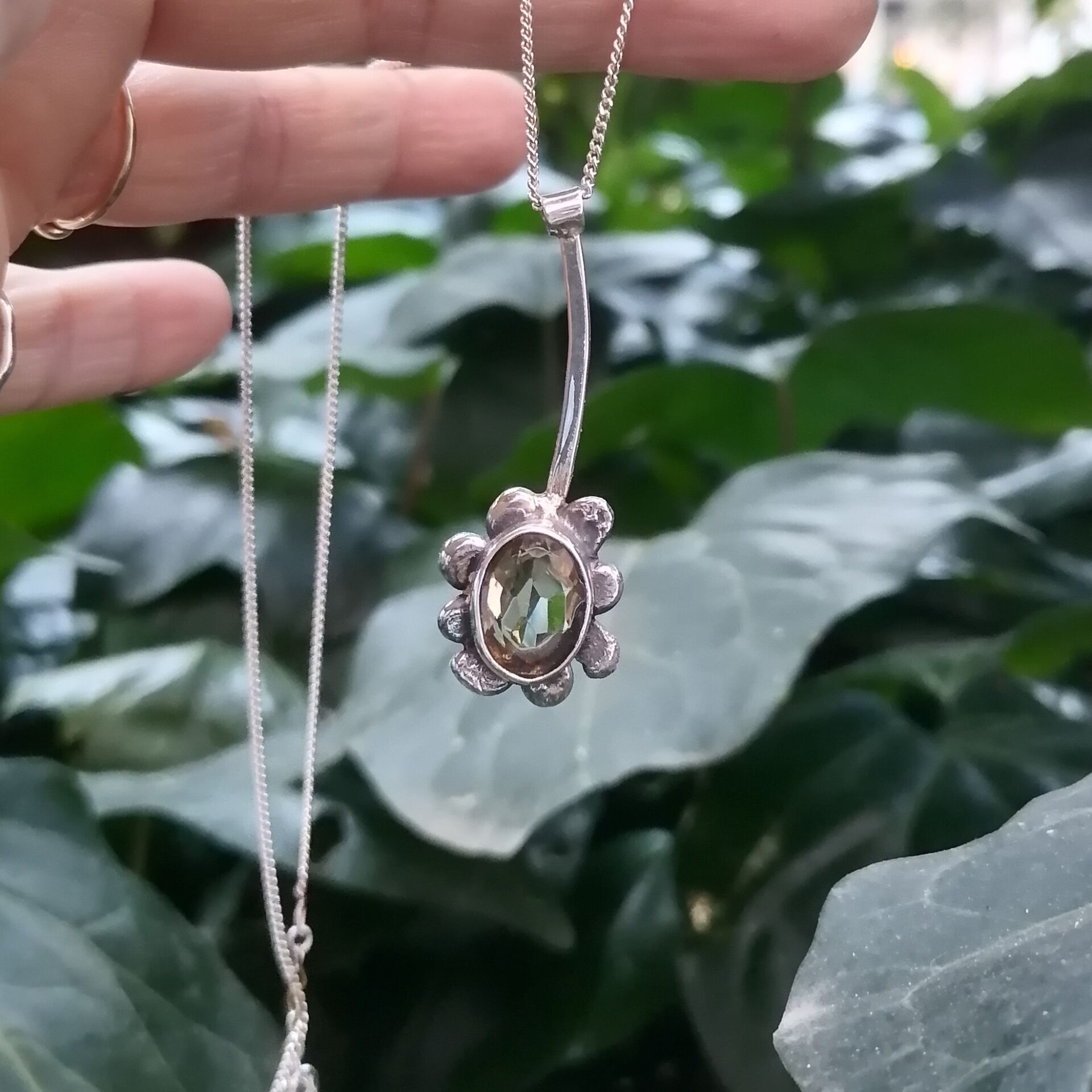 Citrine Taşlı Papatya Gümüş Kolye