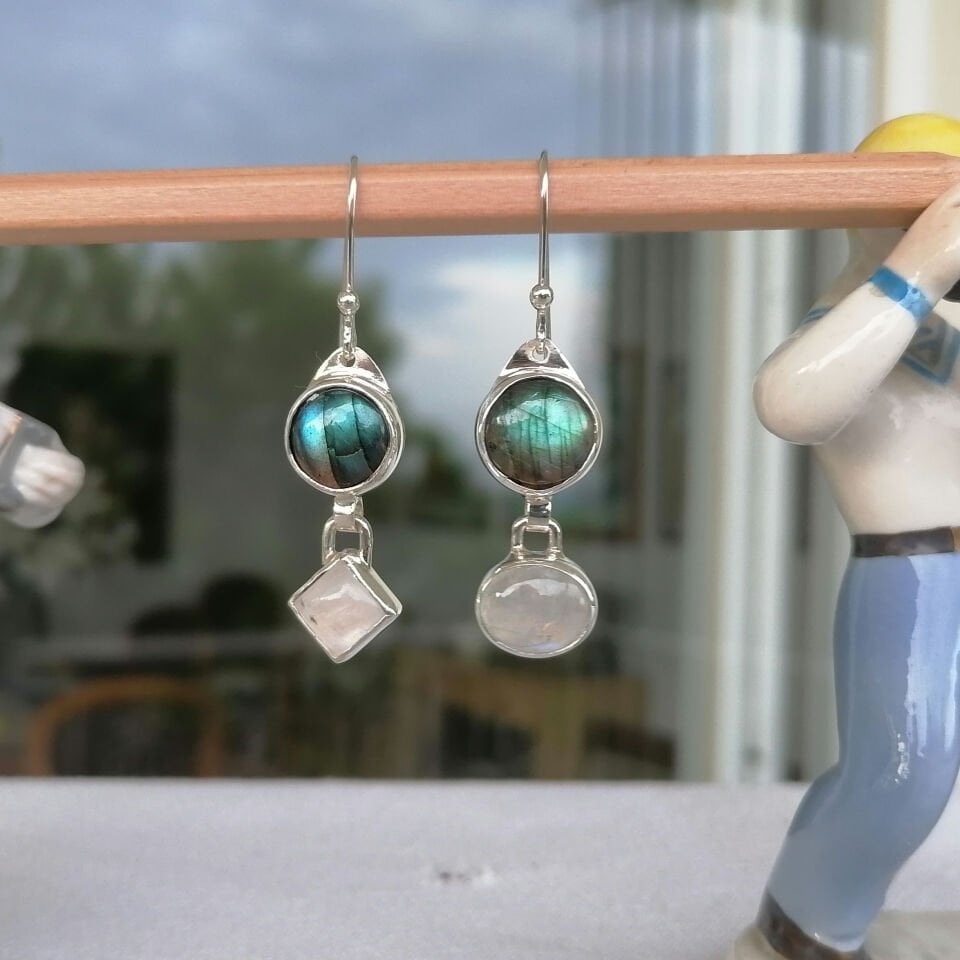 Labradorite ve Ay Taşlı Küpe