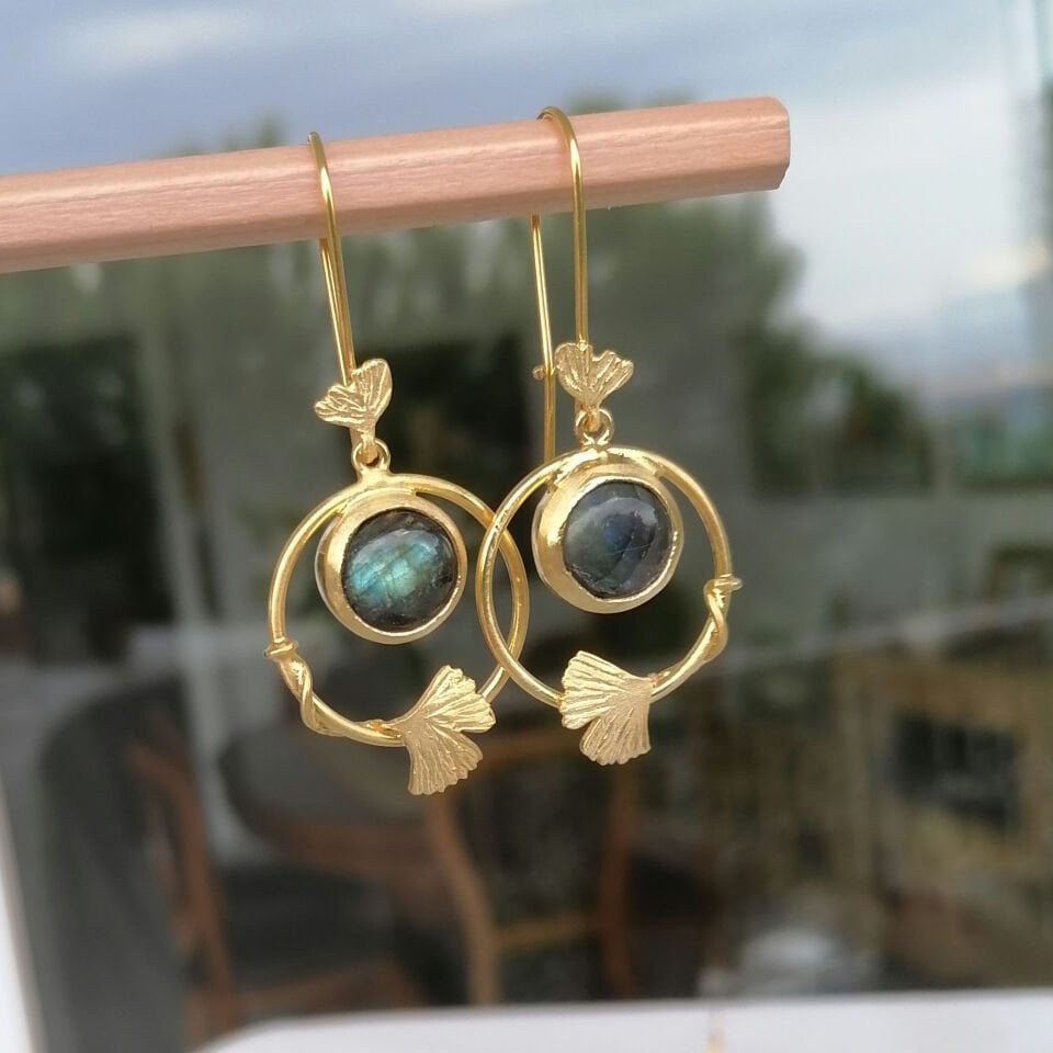 Labradorite Taşlı Ginkgo Detaylı Gümüş Küpe Altın Kaplama