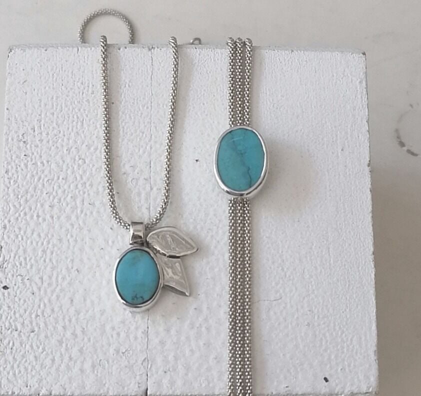 Çift Yaprak Turkuaz Taşlı Gümüş Kolye