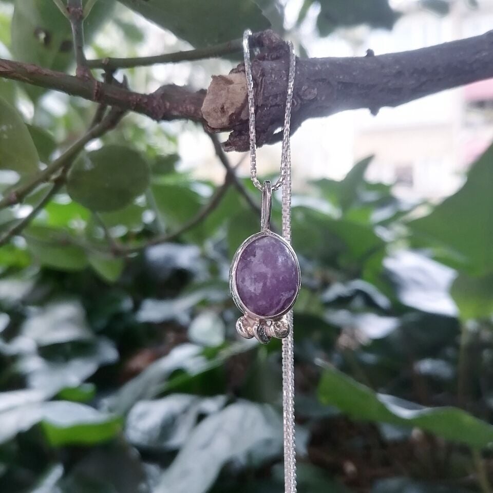 Oval Lepidolite Taşlı Gümüş Kolye