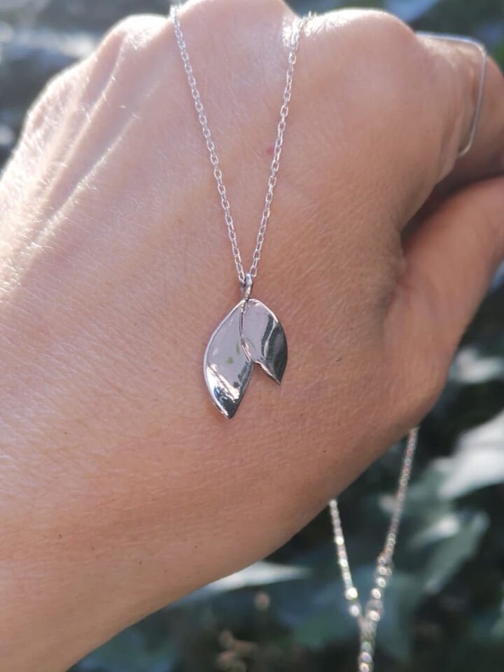 Mini Gümüş Yaprak Kolye