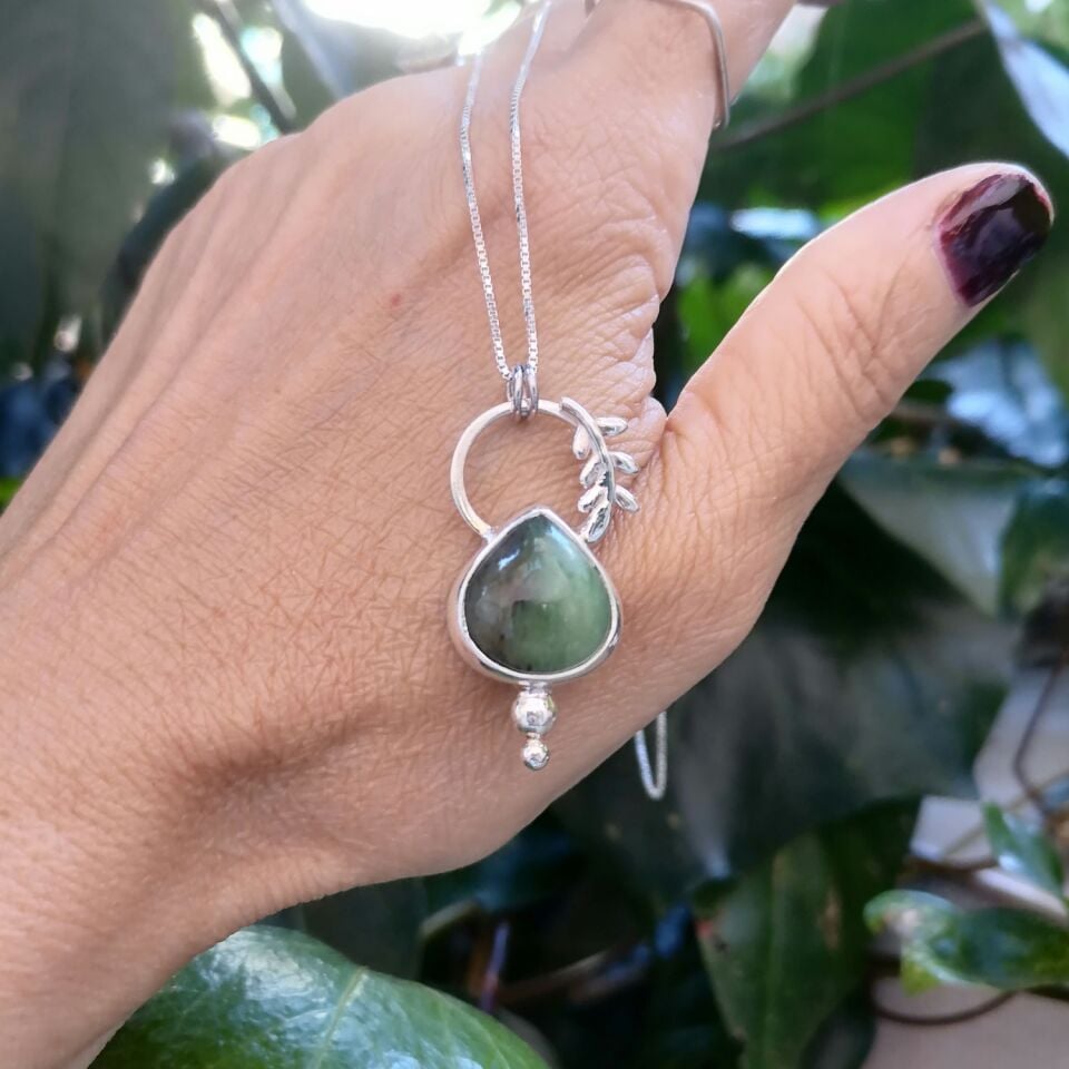 Damla Chrysoprase Taşlı Gümüş Kolye