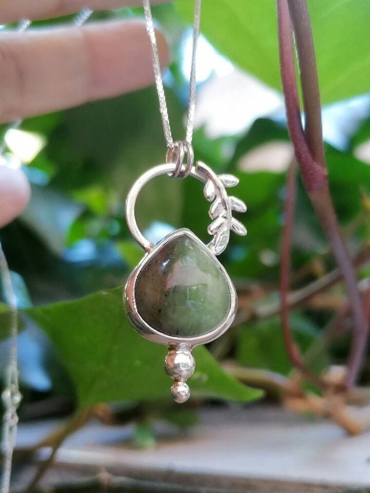Damla Chrysoprase Taşlı Kolye