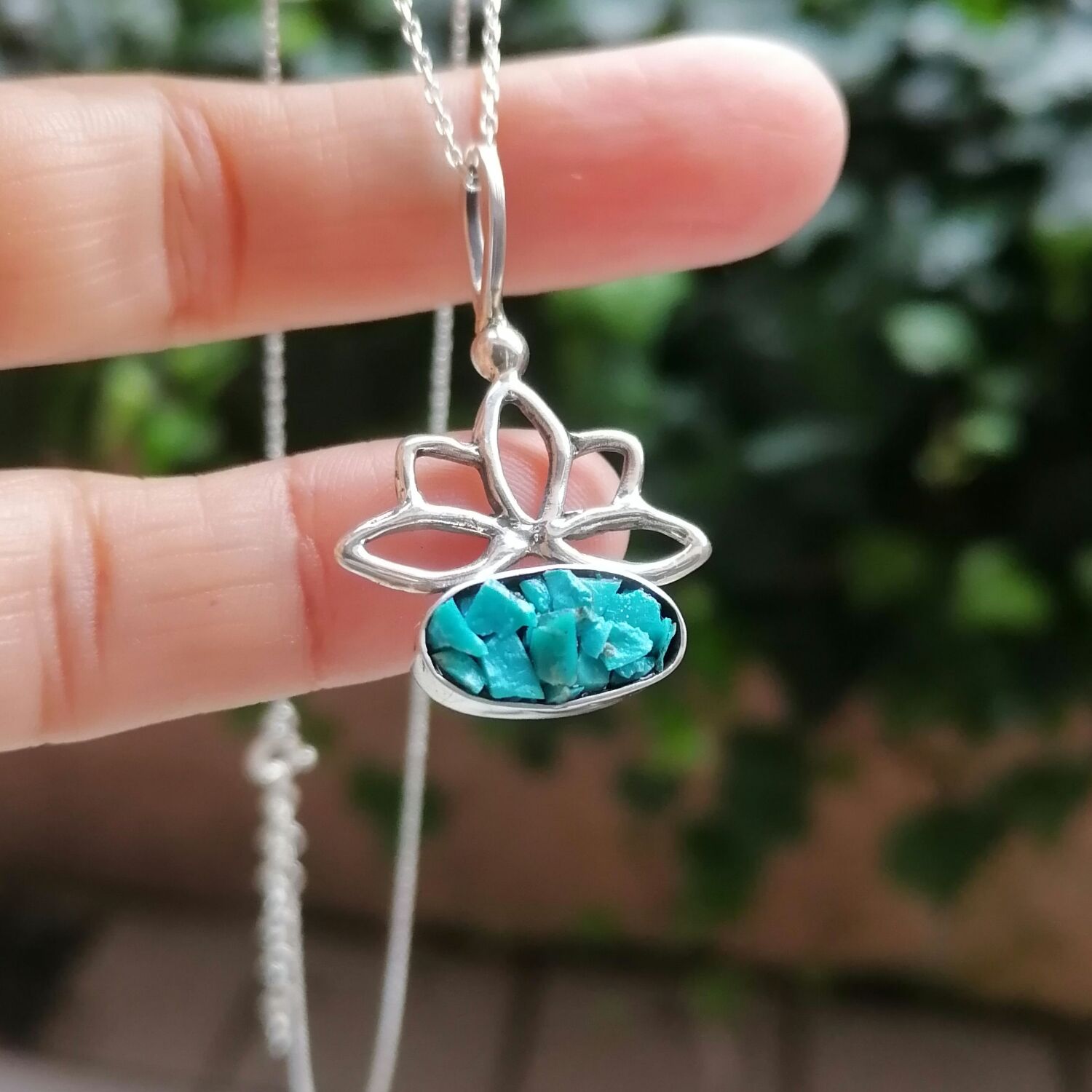 Gümüş Lotus Figürlü Turkuaz Kolye