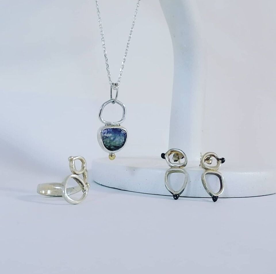 Tanzanite Taşlı Gümüş Kolye