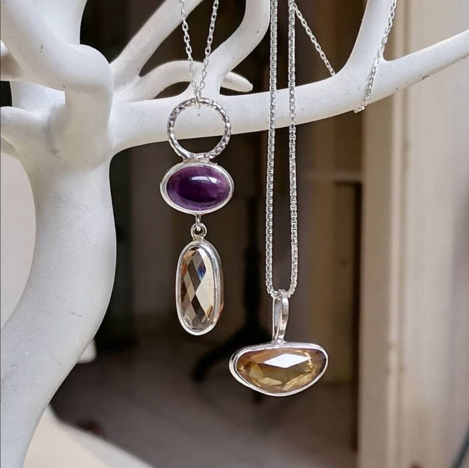 Üçgen Formlu Citrine Gümüş Kolye