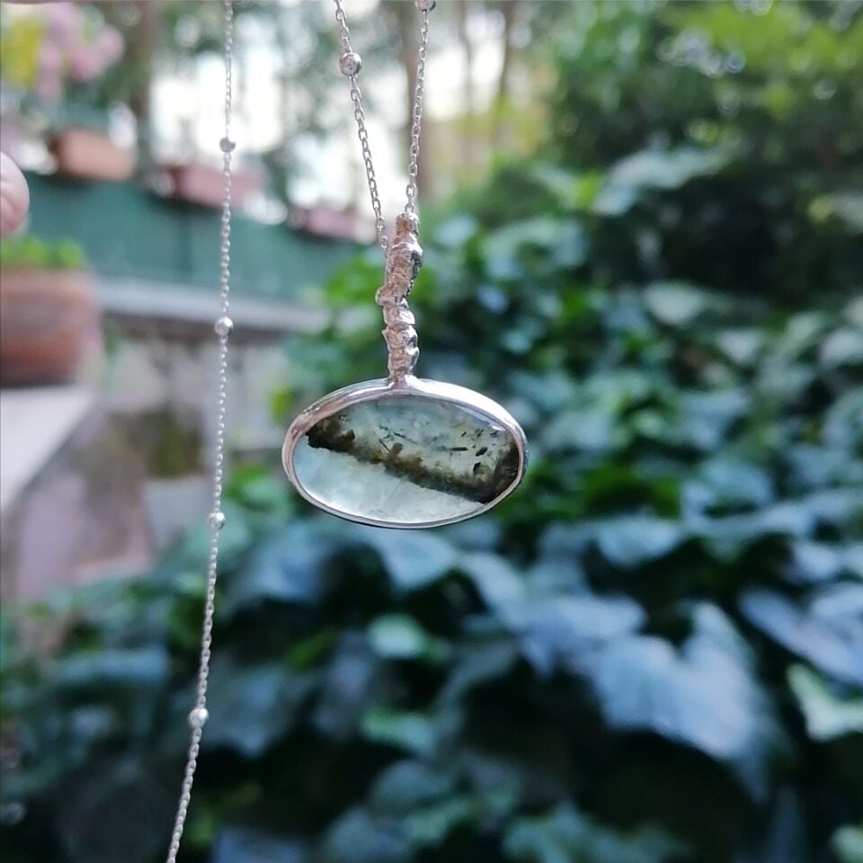 Prehnite Taşlı Oval Gümüş Kolye