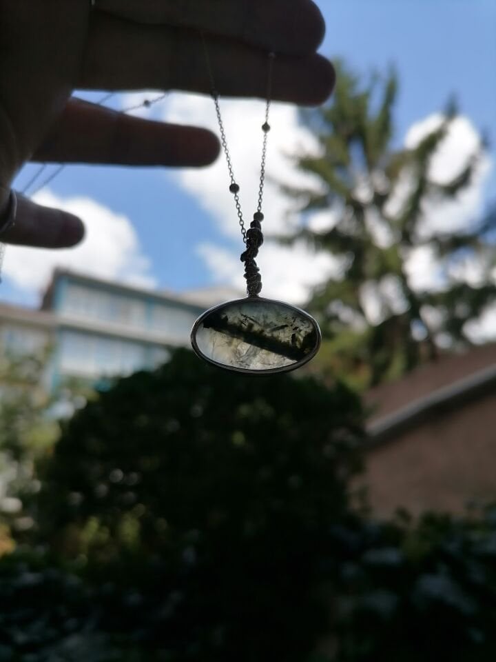 Prehnite Taşlı Oval Gümüş Kolye