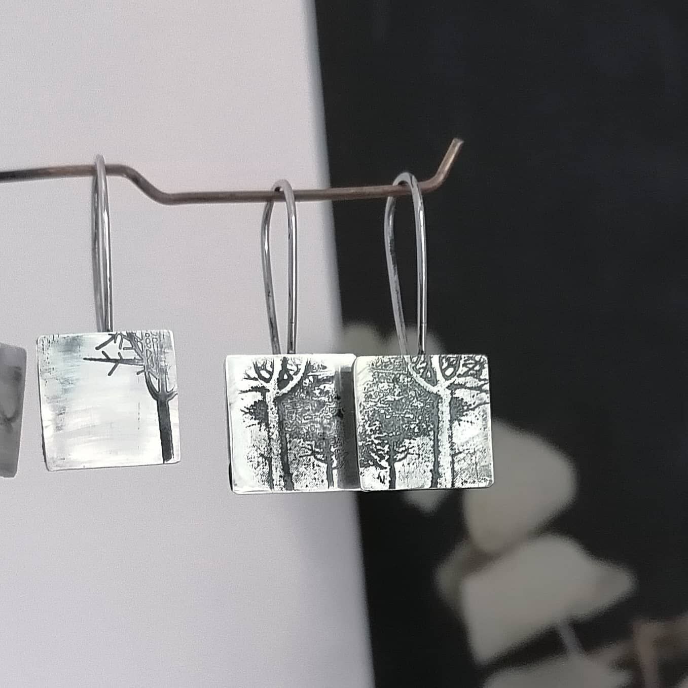 Ağaç Desenli Kare Gümüş Ağaç Küpe II