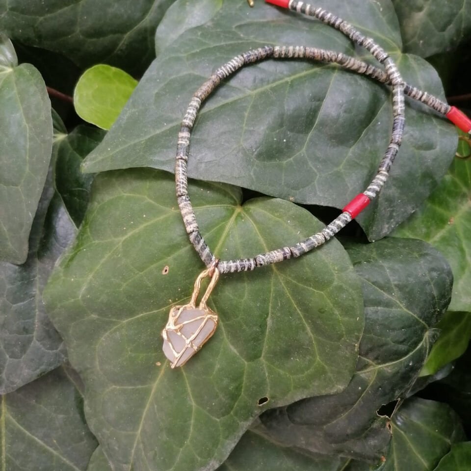 Serpentine Dizide Deniz Camı Bronz Kolye