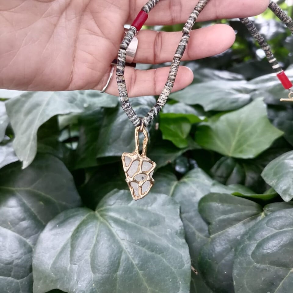 Serpentine Dizide Deniz Camı Bronz Kolye