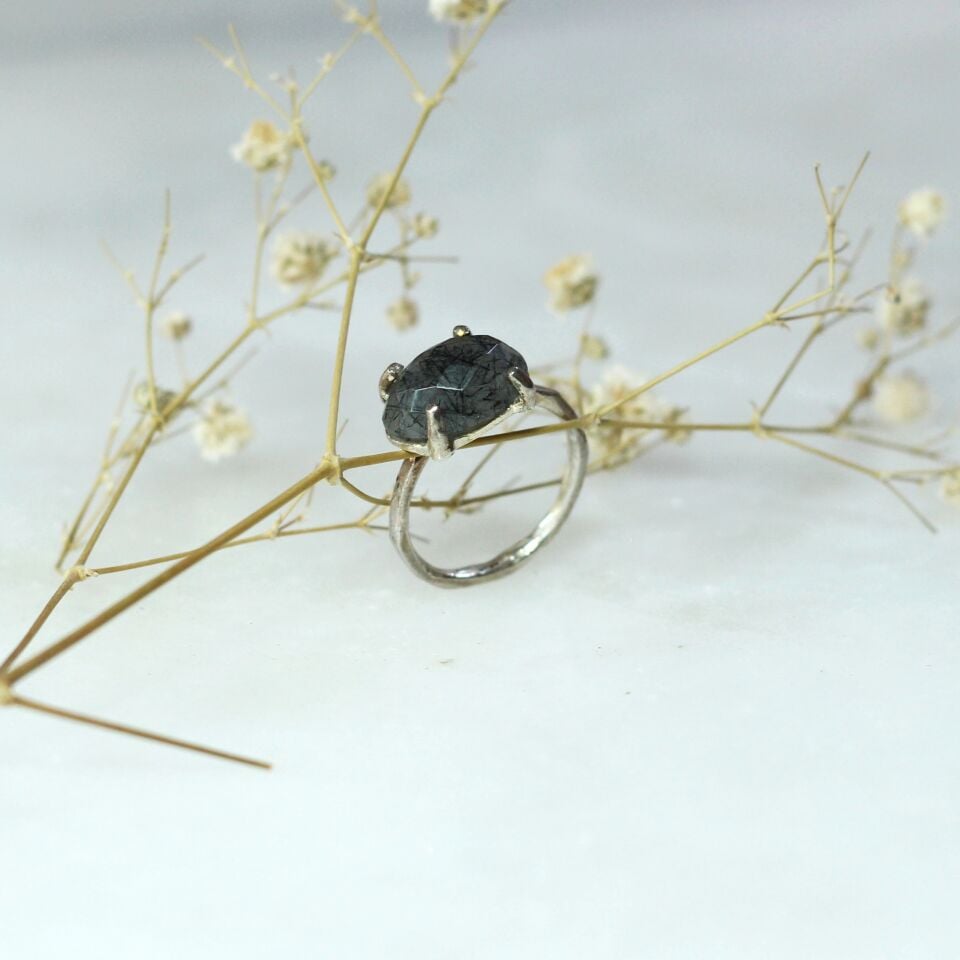 Faset Kesim Rutil Kuvars Taşlı  Gümüş Yüzük