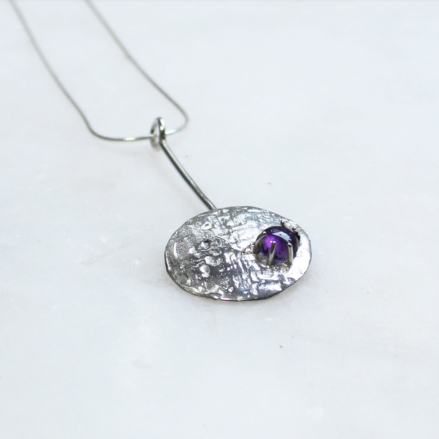 Ametist Taşlı Gümüş Krater Kolye