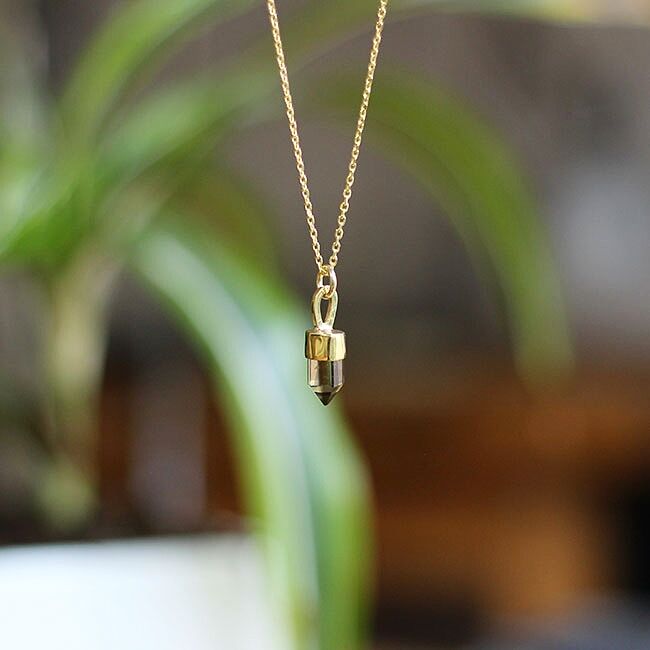 Kuvars Kristali Sütun Gümüş Kolye Altın Kaplama