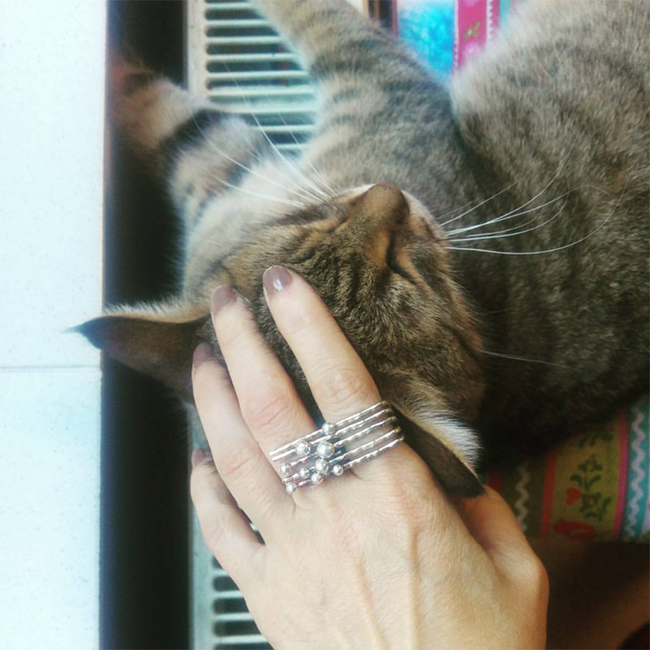 Gümüş Güverseli Köşeli Bronz Yüzük