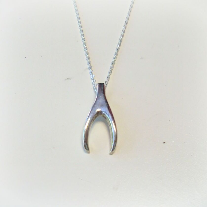 Lades Figürü Gümüş Kolye