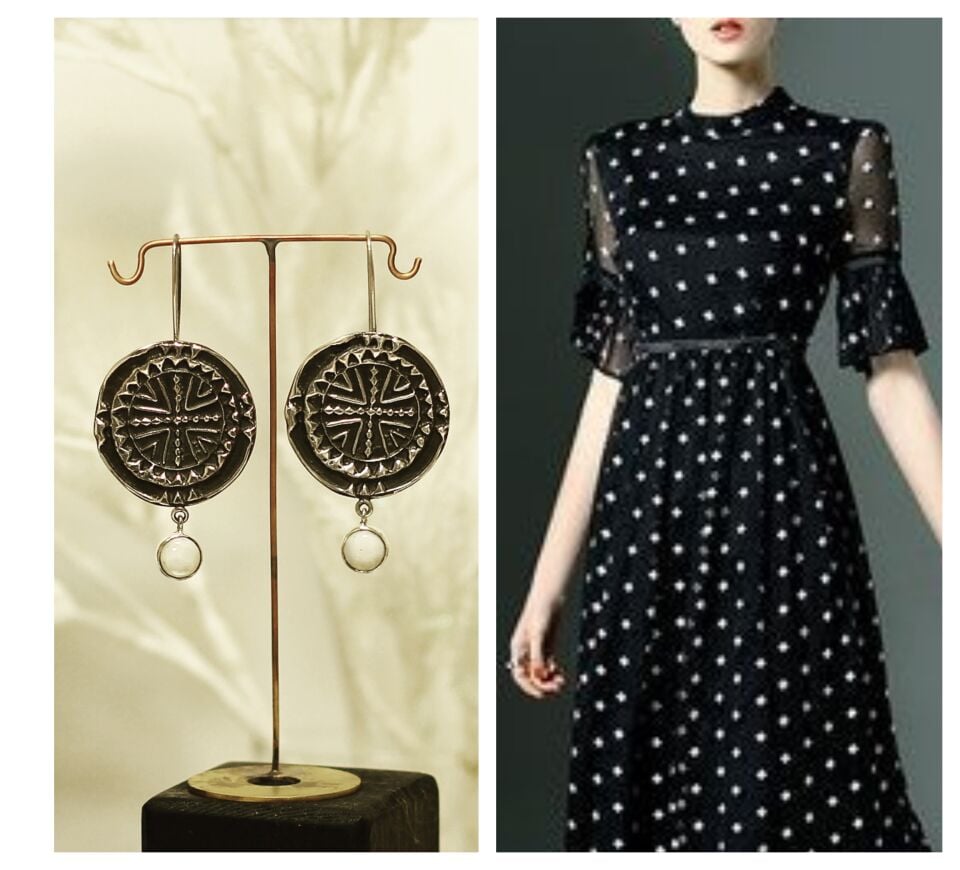 Sedef Taşlı Totem Bronz Küpe