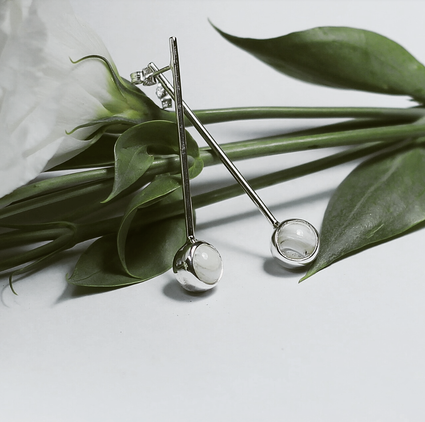 Küre Sedef Taşlı Gümüş Küpe