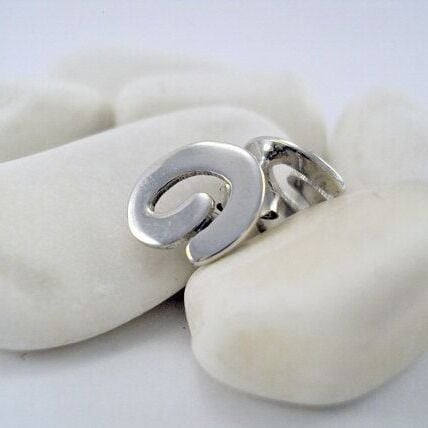 Dönence Gümüş Küpe