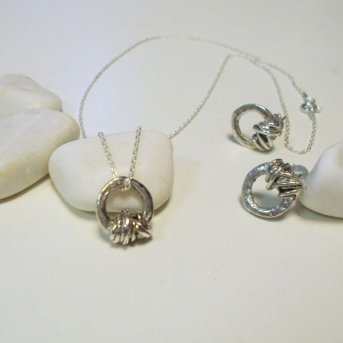 Tel Sara Gümüş Kolye