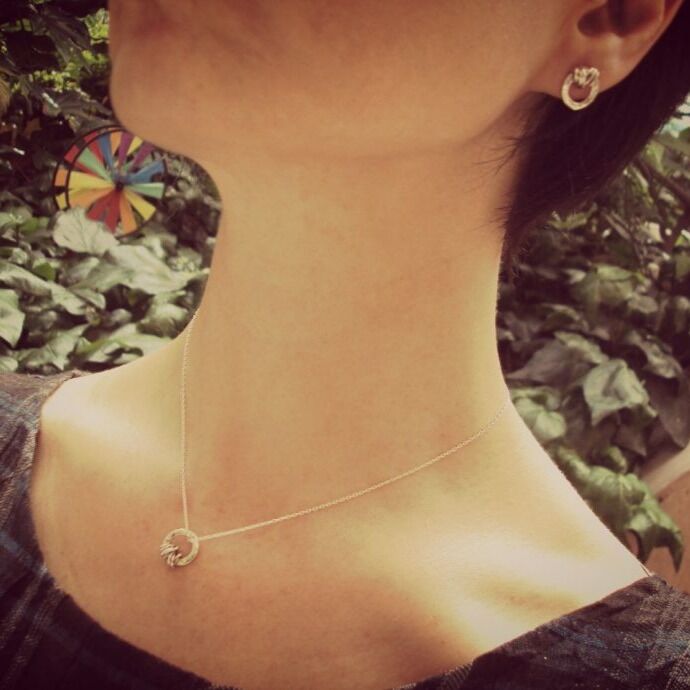 Tel Sara Gümüş Kolye