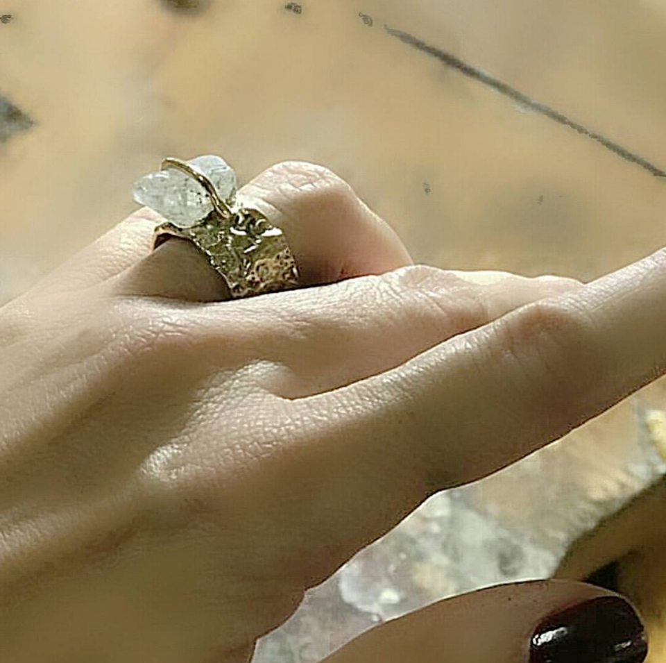 Beyaz Deniz Camı Bronz Yüzük