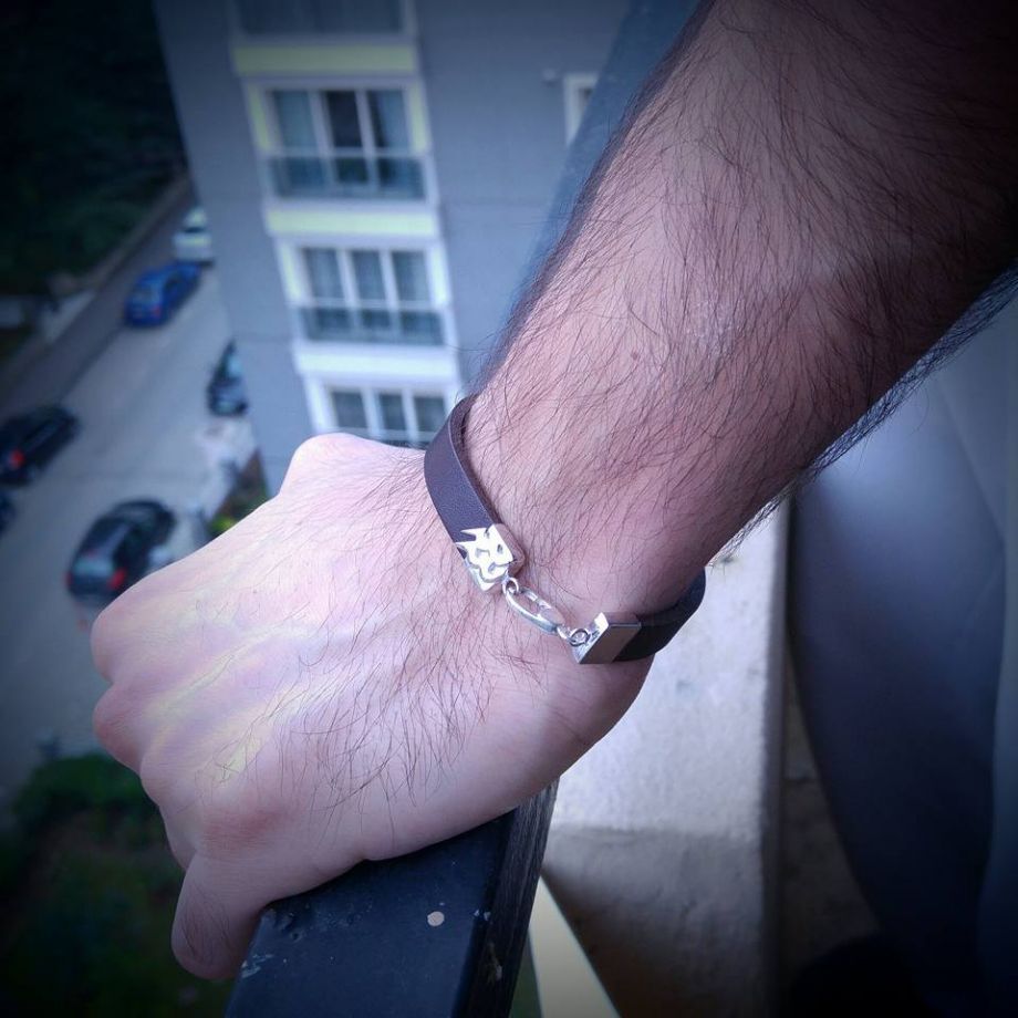 Gümüş Burç Simgeli Deri Kayışlı Bileklik