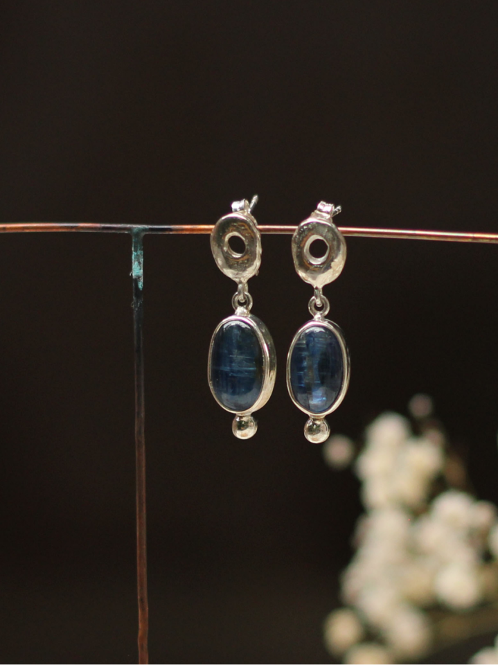 Kyanite Taşlı Küpe