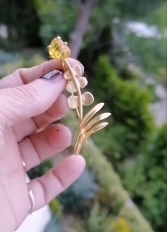 citrine taşlı mimoza broş 925 ayar gümüş üzeri altın kaplama